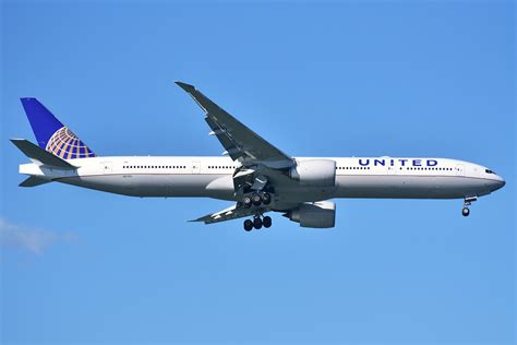 united airlines ewr sfo.